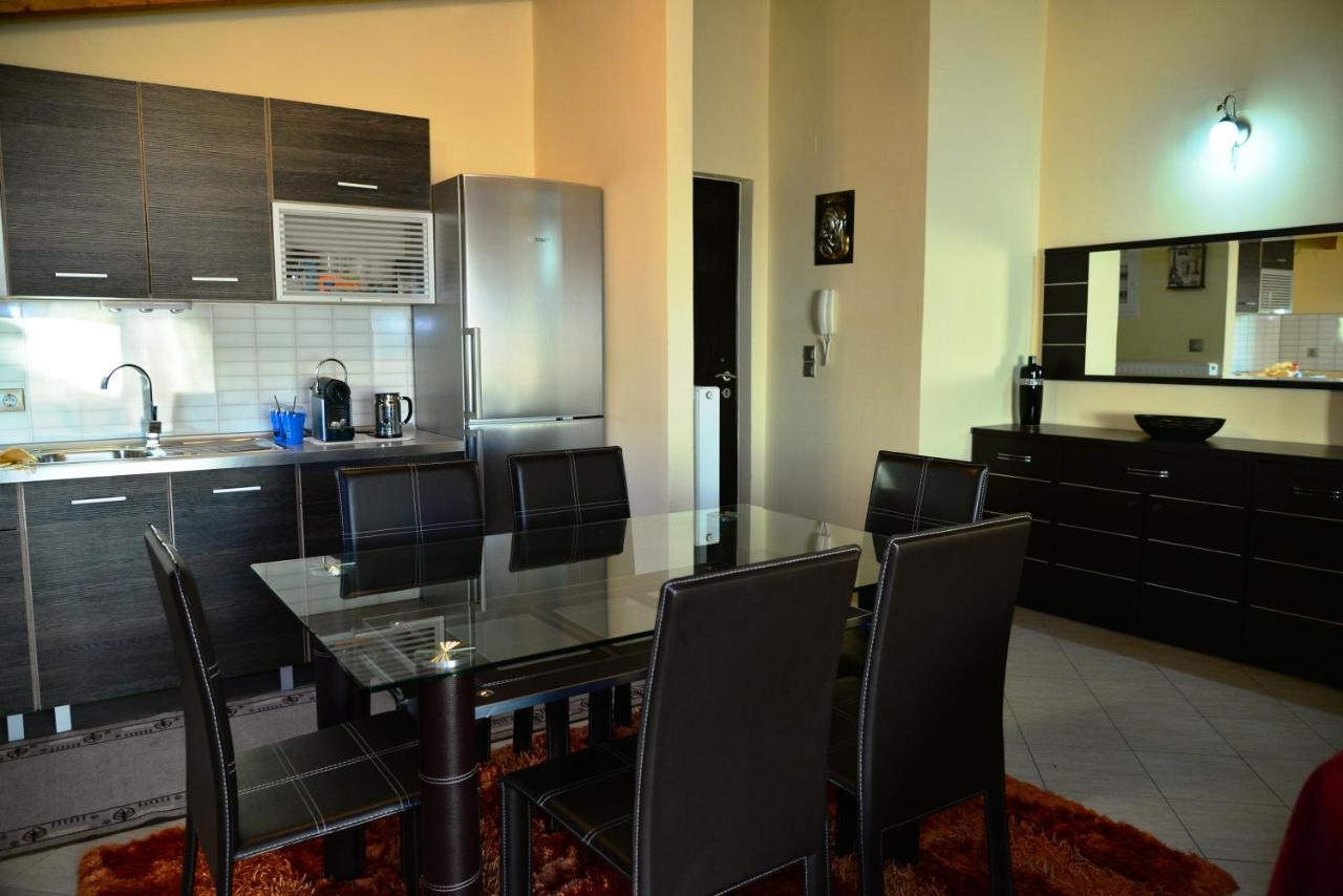 Sea View Luxury Apartment Platariá Eksteriør bilde